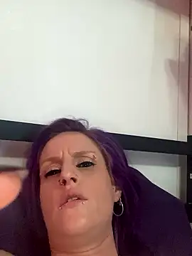 Baby92534 nude on webcam for live sex chat