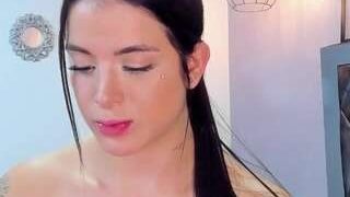 Bella-Jagger fully nude on Live Sex Chat