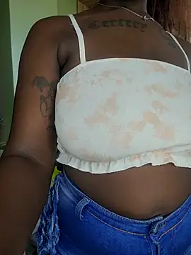 Brown_Lilly nude on webcam for live sex chat