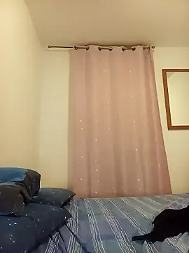EvilBeba nude on webcam for live sex chat