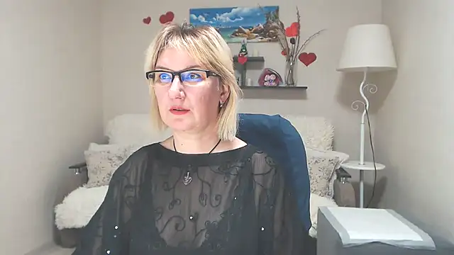 FleurMays nude on webcam for live sex chat