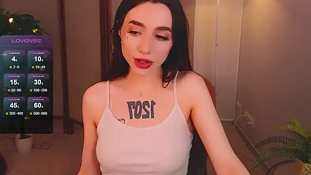 Kitty__Li nude on webcam for live sex chat