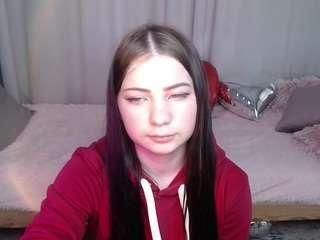 LoriPassion fully nude on Live Sex Chat