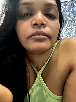 LOVE_HAZEL nude on webcam for live sex chat