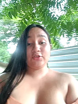 MEGANN- nude on webcam for live sex chat