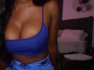 Ms-K fully nude on Live Sex Chat