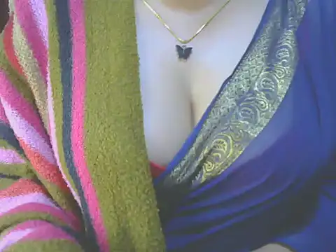 parineeta99 nude on webcam for live sex chat