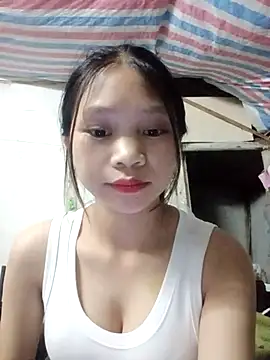 phanht nude on webcam for live sex chat
