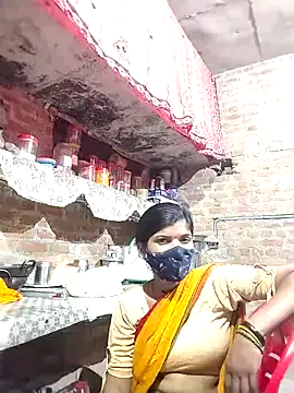 PRIYARAAJU nude on webcam for live sex chat