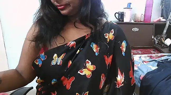 RASHMI_SHARMA1 nude on webcam for live sex chat