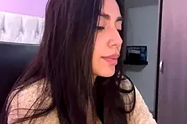 Rebecca_Rossi nude on webcam for live sex chat