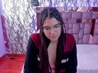 reed-cherry1 fully nude on Live Sex Chat