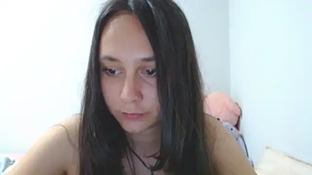SaraLustig999 nude on webcam for live sex chat