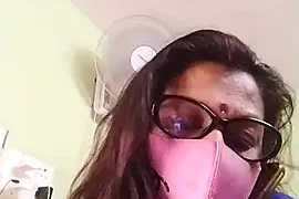 SHALINI_GEE nude on webcam for live sex chat