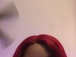 The Redbone slut fully nude on Live Sex Chat