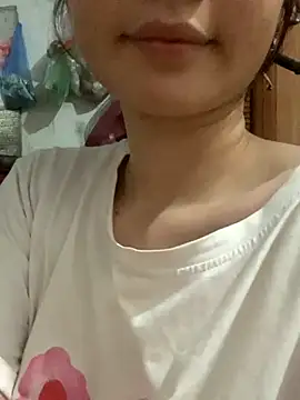 Yanzin502 nude on webcam for live sex chat