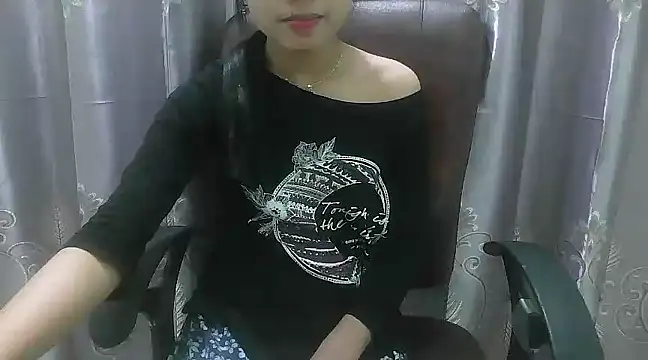 YourGfX nude on webcam for live sex chat