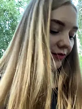 AnieMiller nude on webcam for live sex chat