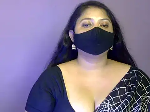 iSandipa nude on webcam for live sex chat