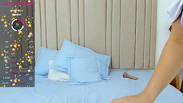 izadii nude on webcam for live sex chat