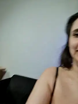 jenna-sxy19 nude on webcam for live sex chat