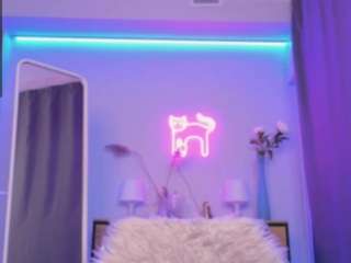 KittyLi fully nude on Live Sex Chat