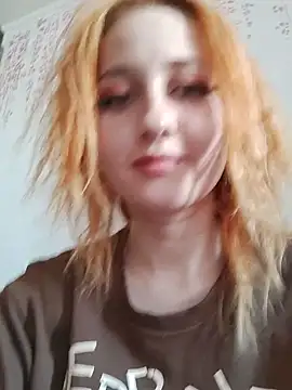 Lucy_Lazy nude on webcam for live sex chat