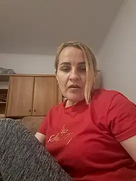 Malichkaanna30 nude on webcam for live sex chat