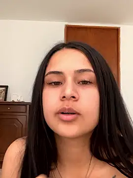 Maquita1 nude on webcam for live sex chat