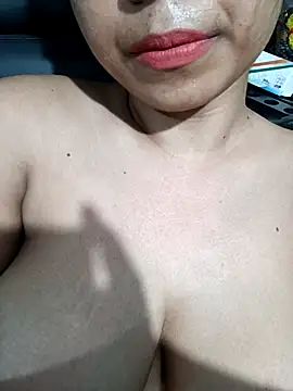 miyaababy nude on webcam for live sex chat