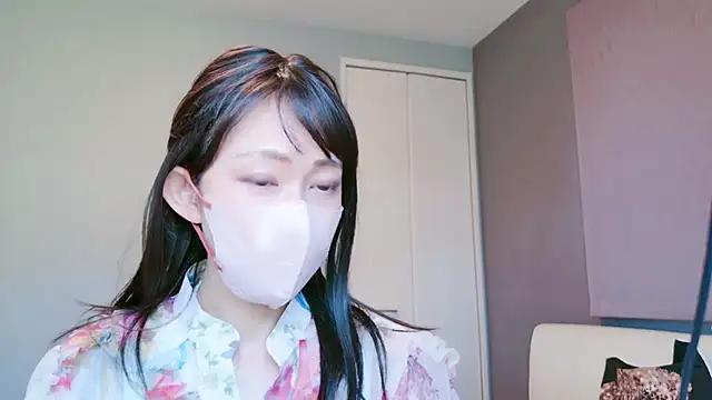 Natsu_lovely_JP nude on webcam for live sex chat