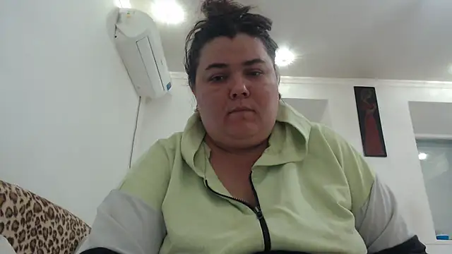 Rich_Liza nude on webcam for live sex chat