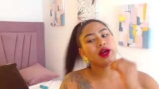 Sexyy-Brunette1 fully nude on Live Sex Chat