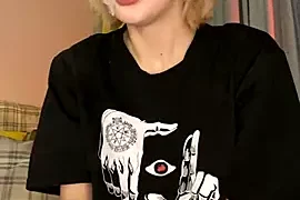 _sun_sun_ nude on webcam for live sex chat