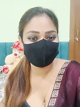 Surbhi_G nude on webcam for live sex chat