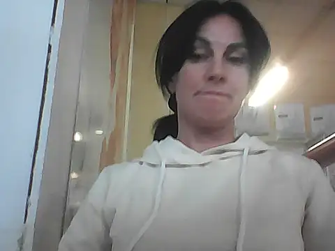 Sweaty20 nude on webcam for live sex chat