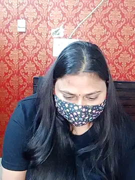 yoursnishaa nude on webcam for live sex chat