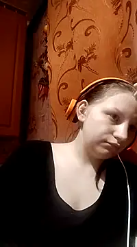 Zvezdnaya_Vedmichka nude on webcam for live sex chat
