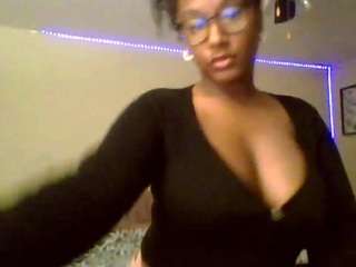 shanias wrld fully nude on Live Sex Chat
