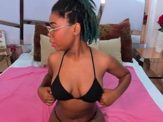 sharonn-diaz fully nude on Live Sex Chat