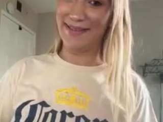 blossomspiceinn fully nude on Live Sex Chat