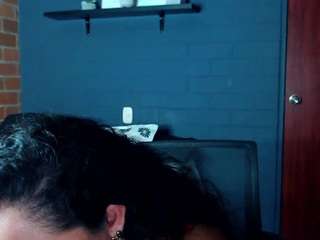 hey-delilah fully nude on Live Sex Chat