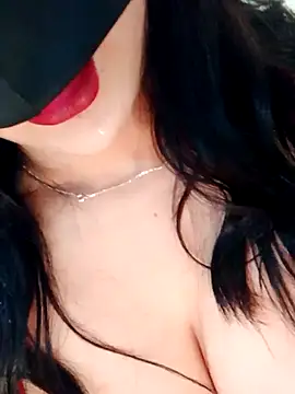 Hot-jourii nude on webcam for live sex chat