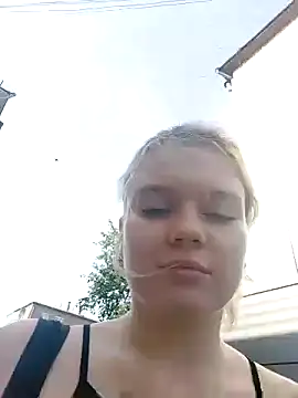 PrettyKristina nude on webcam for live sex chat