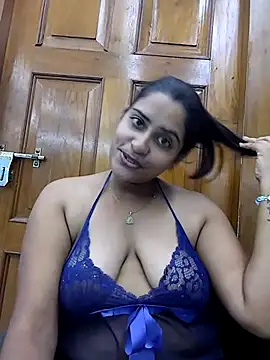 Sunny69leyoni nude on webcam for live sex chat