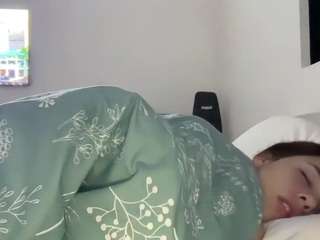 Daisypheonix fully nude on Live Sex Chat
