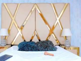 LissySimon fully nude on Live Sex Chat