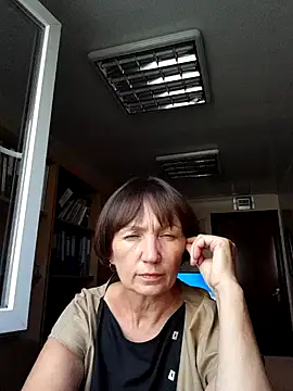 MargoFire523 nude on webcam for live sex chat