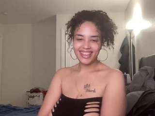T1ger fully nude on Live Sex Chat