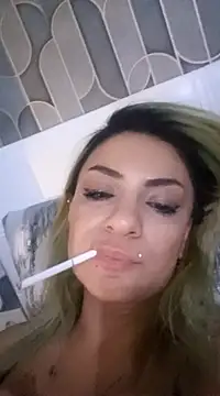 diLam- nude on webcam for live sex chat